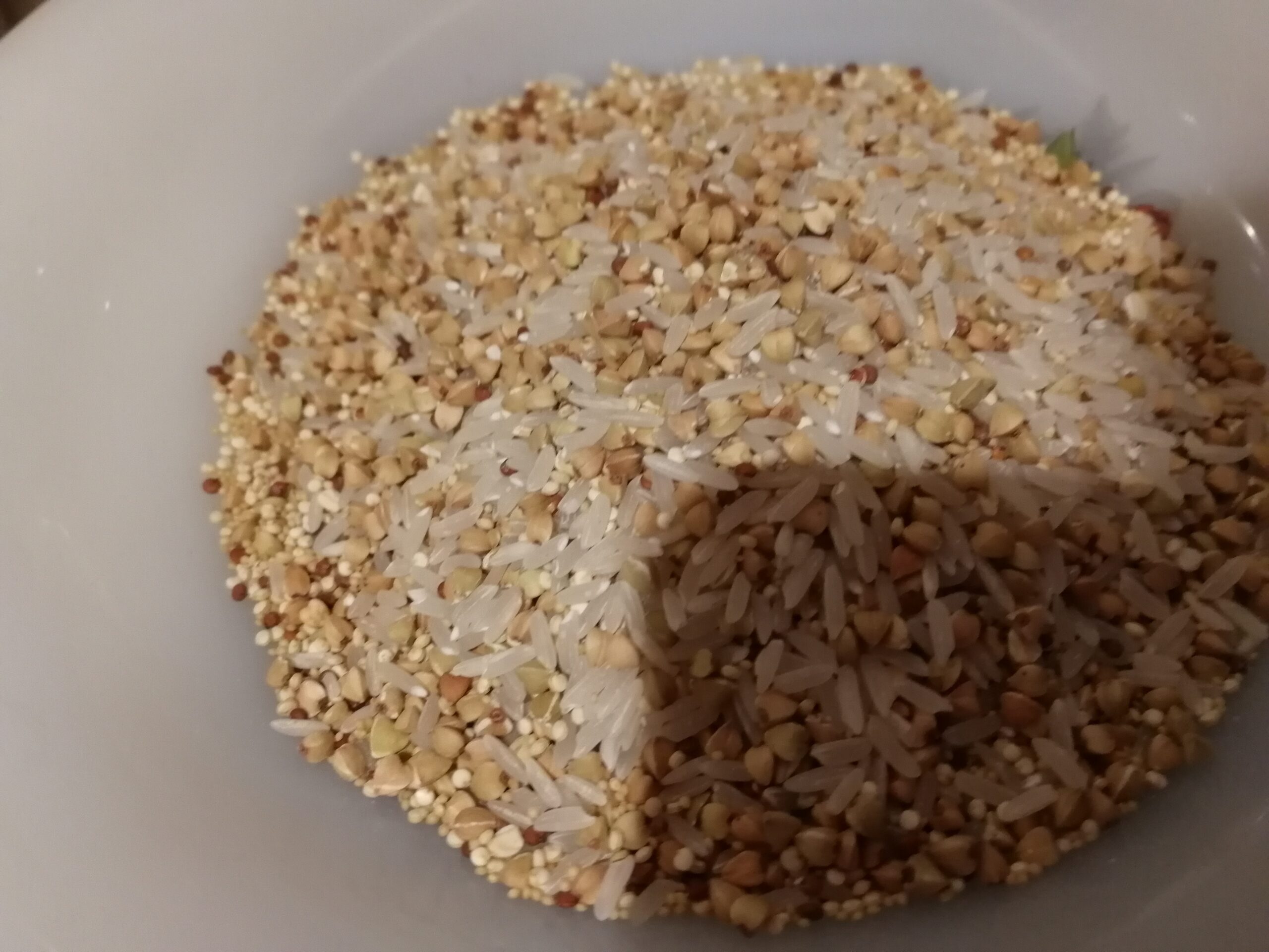 mix di cereali e quinoa senza glutine
